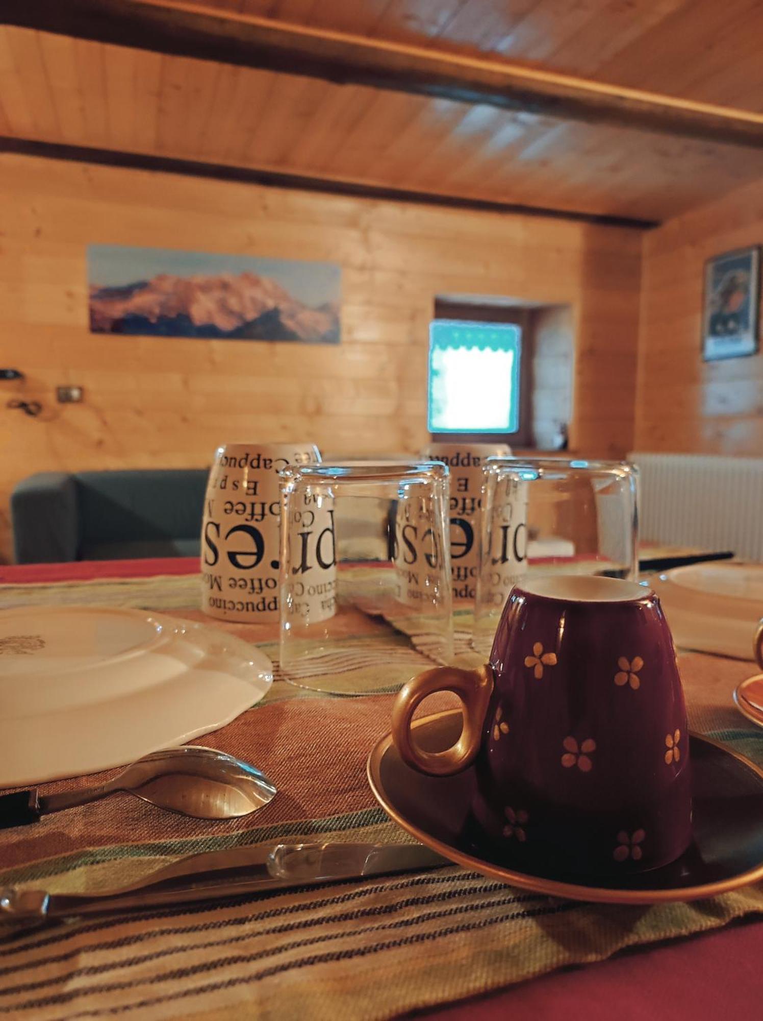 La Casa Del Busso Bed and Breakfast Boccioleto Exteriör bild